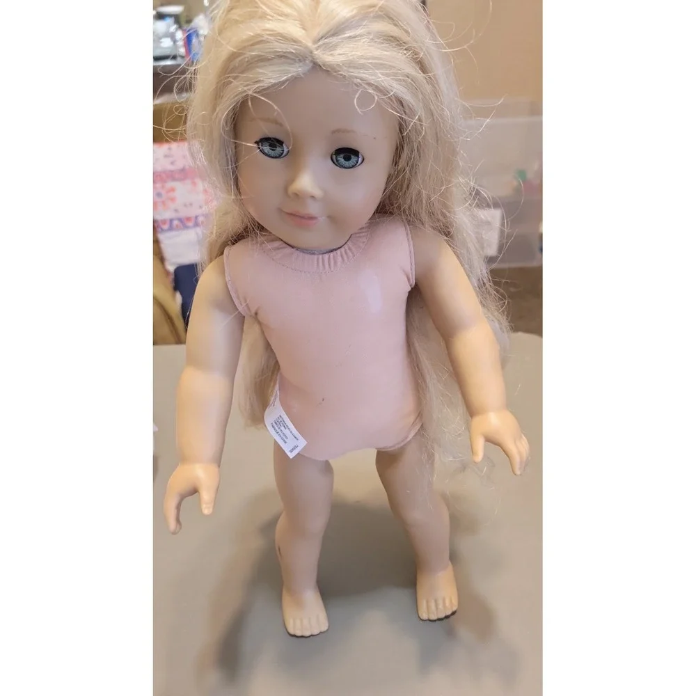 American Girl Doll Caroline Abbott 2012 Edition Long blonde Hair green eyes